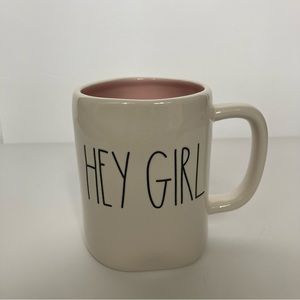 Rae Dunn “Hey Girl” Mug